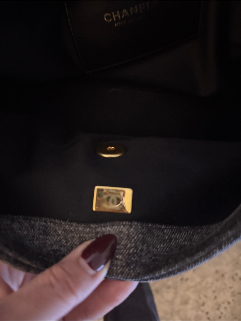 CHANEL Maxi flap Quilted Shoulder Bag in black denim‼️Read Description ‼️ - Picture 7 of 12